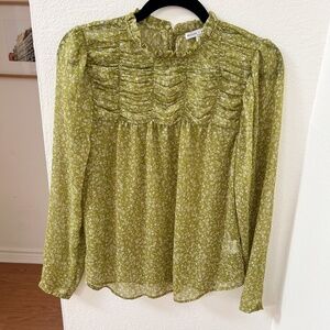 MAISON D’AMELIE Green smocked Paris blouse - sz S - chartreuse, gold - Anthro